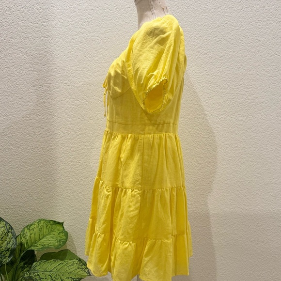 CHELSEA & VIOLET Buttercup Yellow Linen Mini Dress. Size M - Picture 4 of 5
